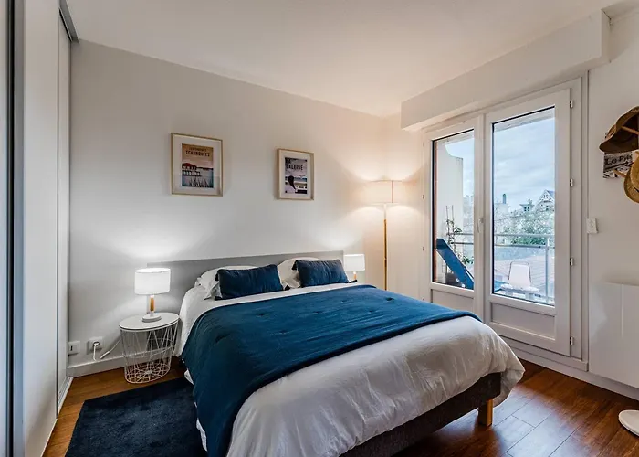 Pereire: T2 Face A La Avec Balcon Et Parking - Fr-1-433-150 Διαμέρισμα